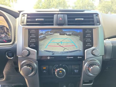 Used 2024 Toyota 4Runner SR5 Premium w/ Moonroof Package AWD/4WD image 20