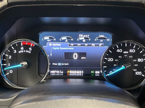 Used 2019 Ford F350 Lariat w/ Lariat Ultimate Package AWD/4WD image 16