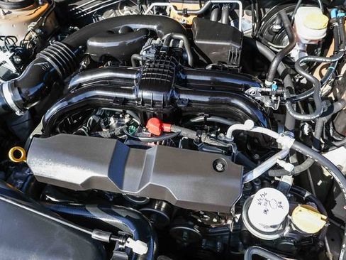 Used 2014 Subaru Crosstrek 2.0i Limited image 12