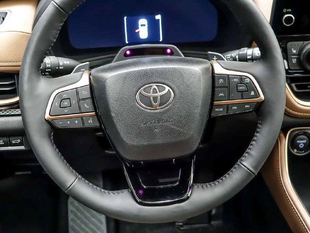 New 2026 Toyota Grand Highlander AWD Hybrid image 16