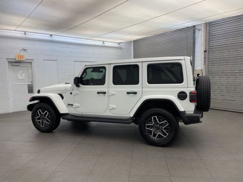 New 2026 Jeep Wrangler Sahara image 5
