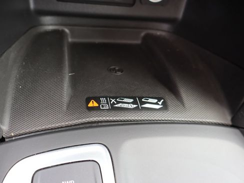 Used 2019 Chevrolet Equinox Premier AWD/4WD image 17