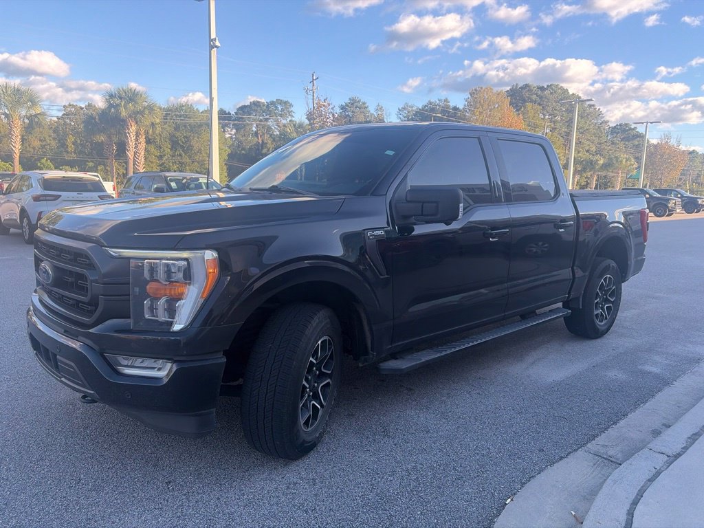 Used 2021 Ford F150 XLT w/ Equipment Group 302A High AWD/4WD image 3