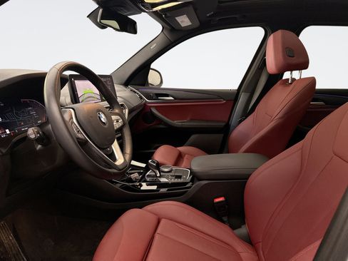 Used 2024 BMW X3 xDrive30i w/ Premium Package w/ZPA image 9