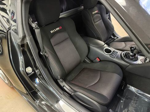 Used 2013 Nissan 370Z NISMO w/ Bose Pkg RWD image 9