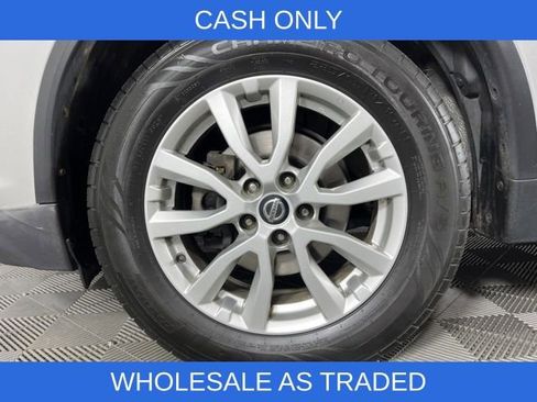 Used 2019 Nissan Rogue SV image 10