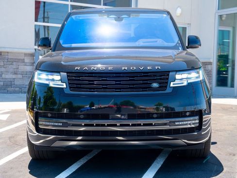 Used 2024 Land Rover Range Rover Autobiography AWD/4WD image 5