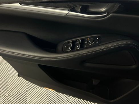 Used 2025 INFINITI QX60 Pure image 26