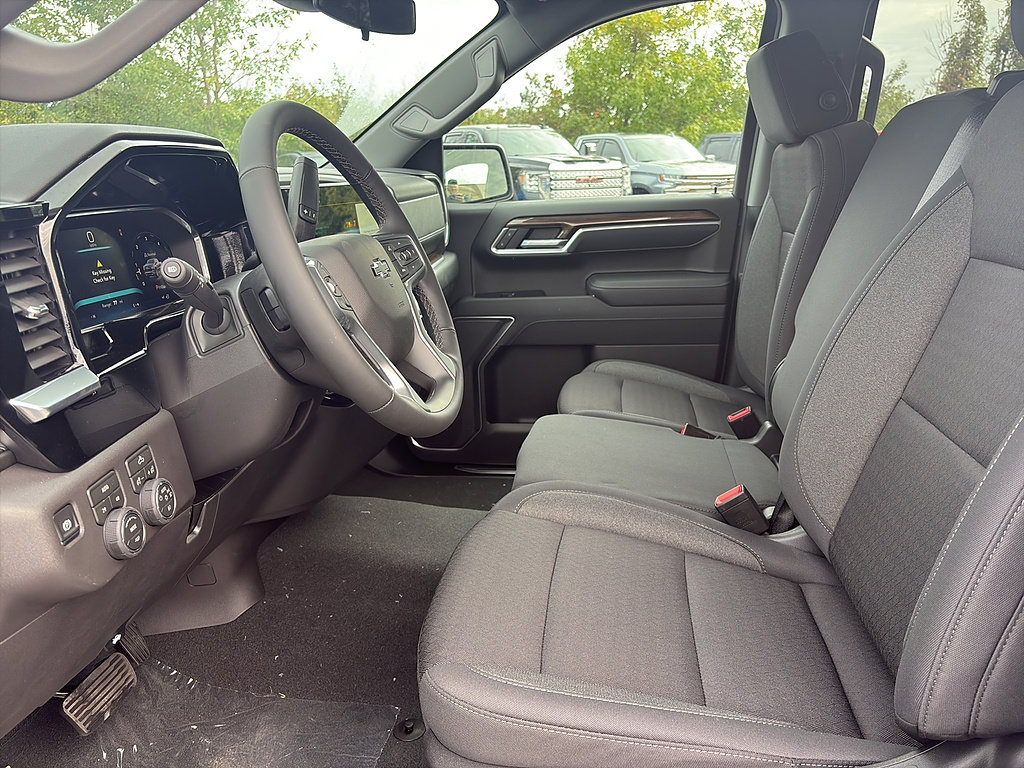 New 2026 Chevrolet Silverado 1500 RST AWD/4WD image 8