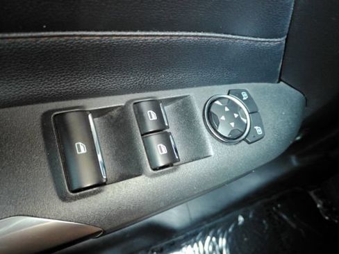 Used 2019 Ford Mustang GT Premium RWD image 32