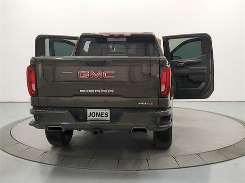 Used 2023 GMC Sierra 1500 AT4 w/ Technology Package image 14