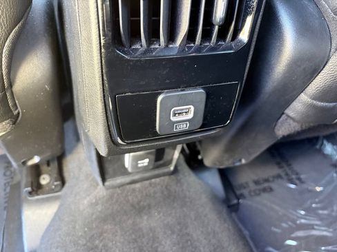 Used 2025 Jeep Compass Limited AWD/4WD image 9