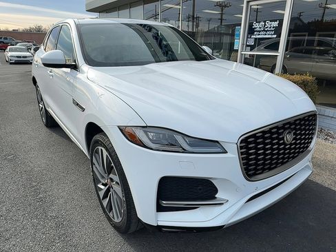 Used 2022 Jaguar F-PACE S image 2