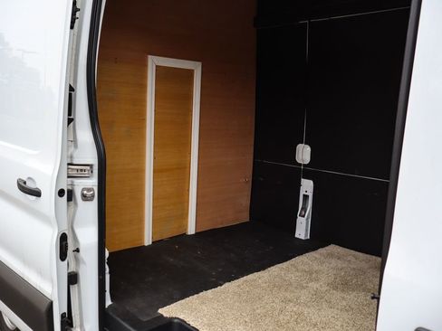 Used 2024 Ford Transit 250 148 High Roof Extended w/ Load Area Protection Package image 30