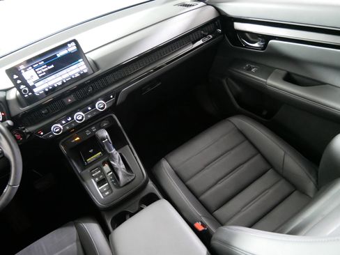 Used 2024 Honda CR-V EX-L image 11