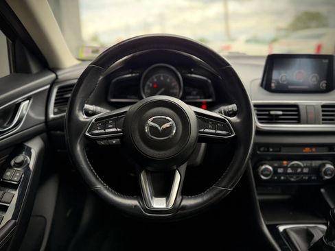 Used 2017 MAZDA MAZDA3 Grand Touring w/ Premium Equipment Package FWD image 13
