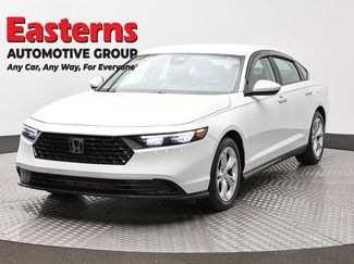 Used 2025 Honda Accord LX video 1