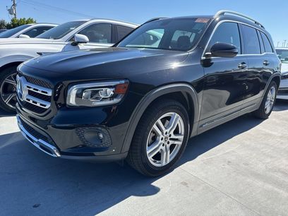 Used 2021 Mercedes-Benz GLB 250 w/ Premium Package