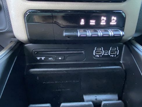 Used 2019 RAM 1500 Laramie image 21