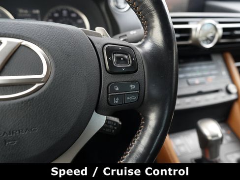 Used 2019 Lexus RC 300 AWD image 24