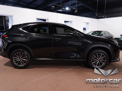 Used 2022 Lexus NX 250 FWD image 8