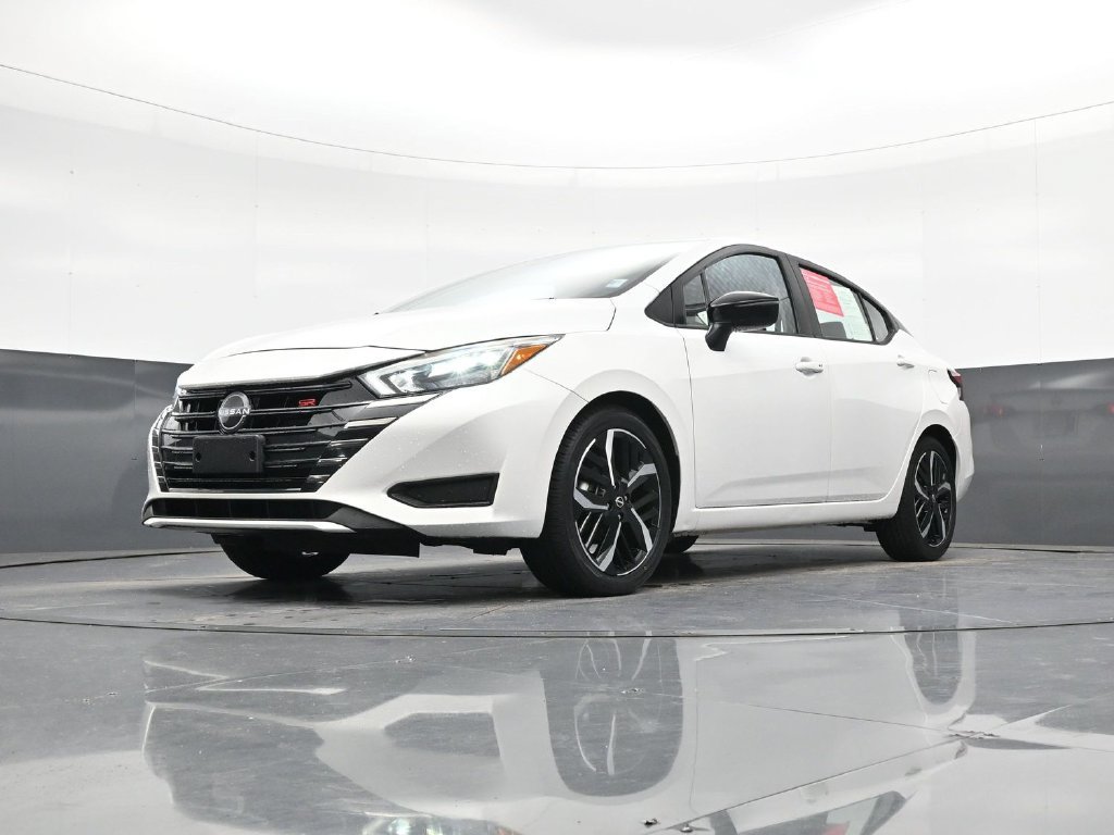 Certified 2024 Nissan Versa SR FWD image 22