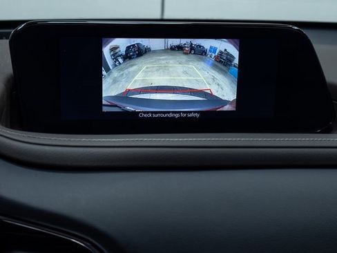 Used 2023 MAZDA CX-30 AWD 2.5 S w/ Premium Package image 17