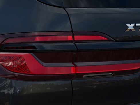 New 2026 BMW X7 M60i AWD/4WD image 34