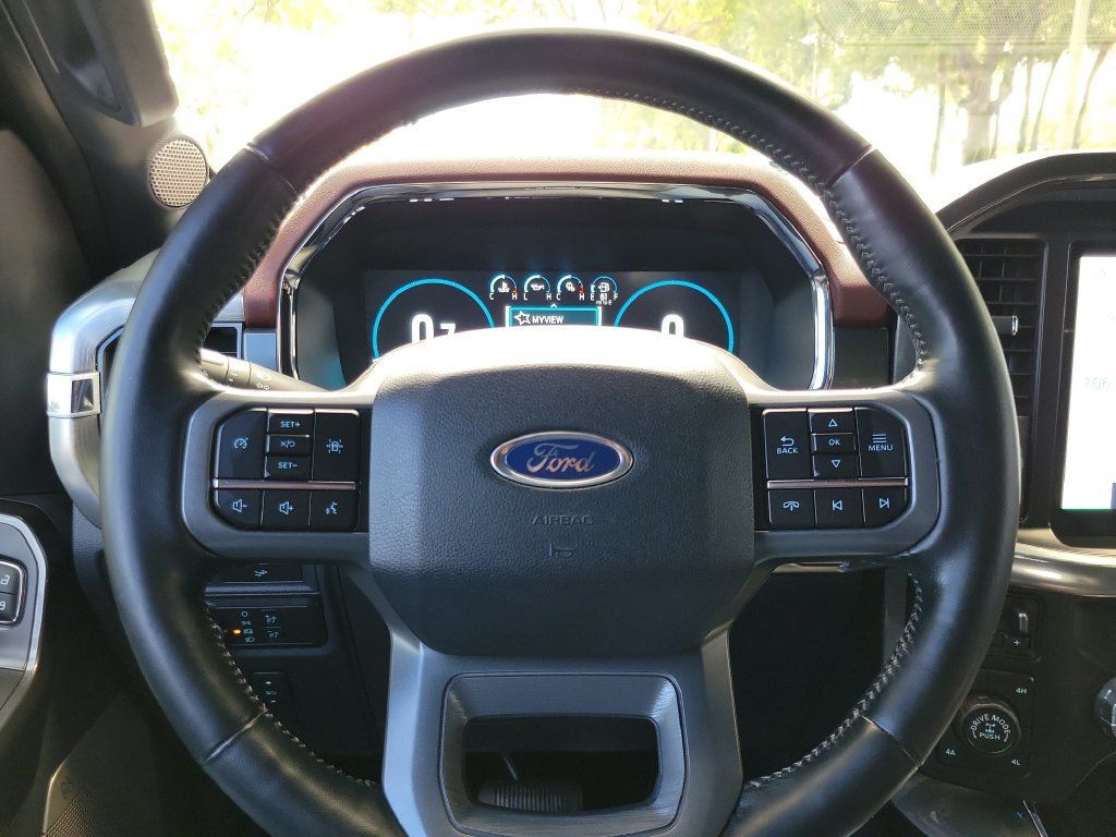 Used 2022 Ford F150 Lariat AWD/4WD image 19