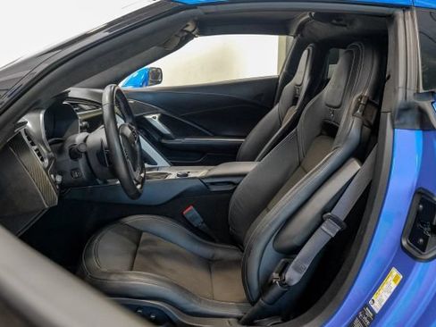 Used 2016 Chevrolet Corvette Z06 w/ 3LZ Preferred Equipment Group RWD image 5
