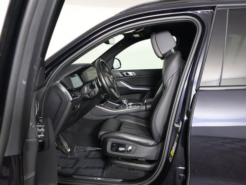 Used 2022 BMW X5 xDrive40i w/ M Sport Package image 34