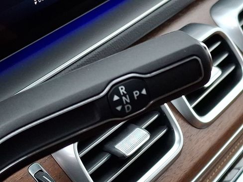 New 2026 Mercedes-Benz GLE 450 4MATIC image 11