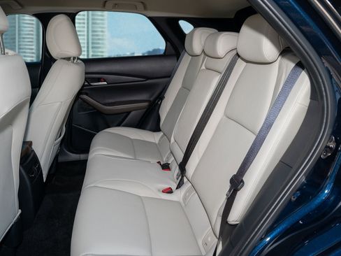 Used 2024 MAZDA CX-30 2.5 Turbo w/ Premium Package image 8