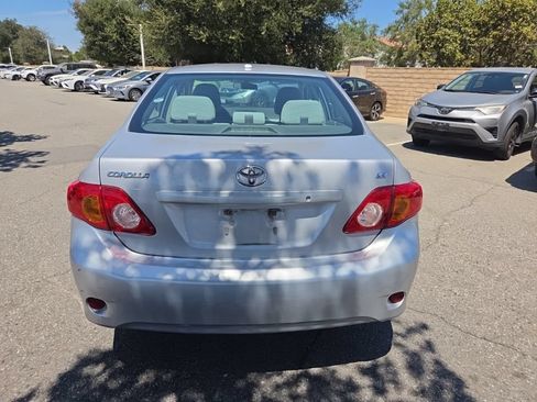 Used 2010 Toyota Corolla LE w/ All Weather Guard Pkg FWD image 4