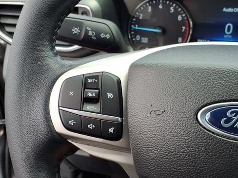 Certified 2023 Ford Explorer XLT w/ Equipment Group 202A AWD/4WD image 21
