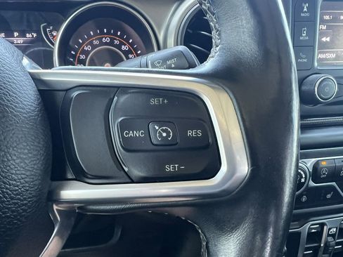 Used 2020 Jeep Gladiator Sport w/ Quick Order Package 24S AWD/4WD image 4