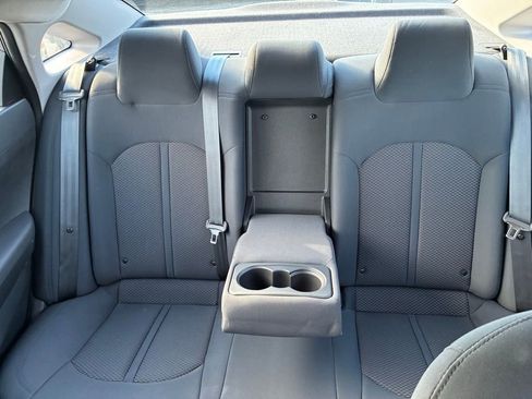 Used 2018 Hyundai Sonata SE image 14