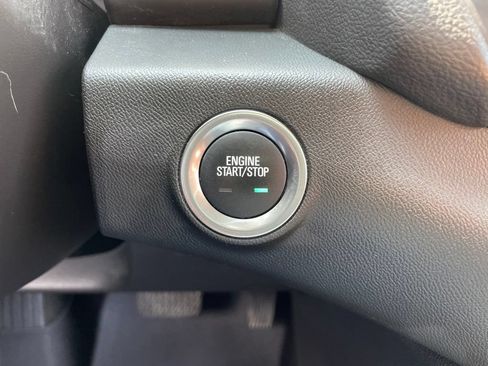 Used 2024 GMC Terrain SLE w/ Elevation Edition FWD image 22