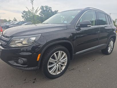 Used 2016 Volkswagen Tiguan SE