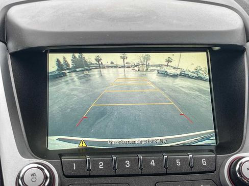 Used 2017 GMC Terrain SLE image 24