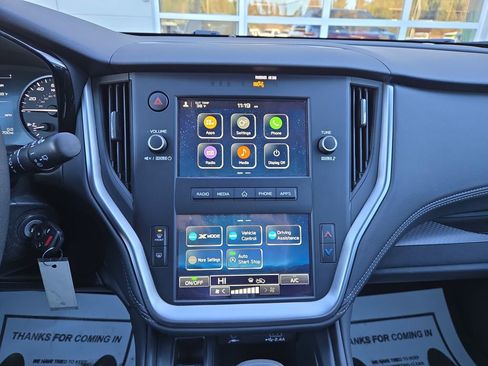 Certified 2025 Subaru Outback image 23