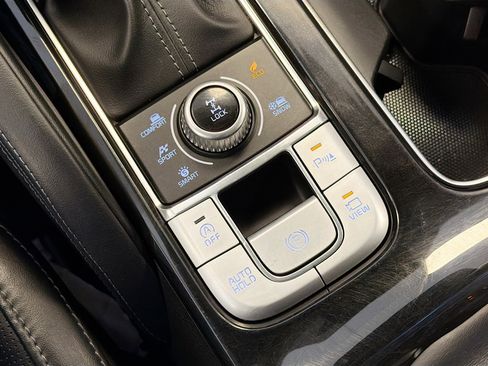 Used 2021 Kia Telluride SX w/ SX Prestige Package image 26