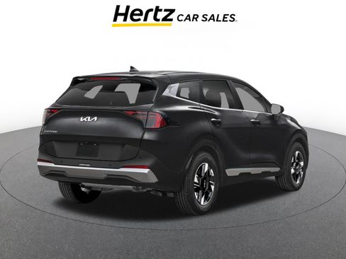 Used 2026 Kia Sportage LX FWD image 2