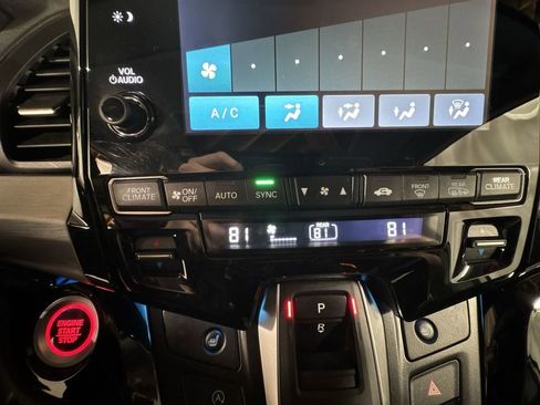 Used 2023 Honda Odyssey Touring image 26