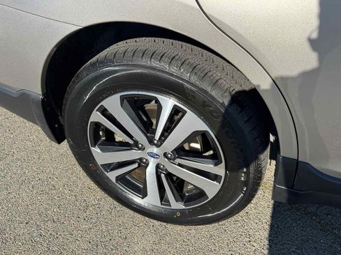 Used 2019 Subaru Outback 2.5i Limited image 39
