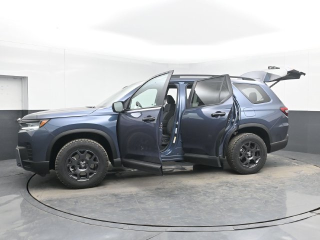 New 2026 Honda Pilot TrailSport image 56