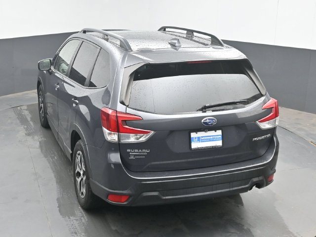 Used 2021 Subaru Forester Premium AWD/4WD image 36
