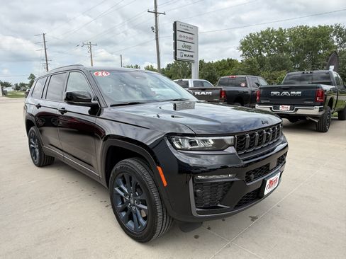 New 2026 Jeep Grand Cherokee L Limited AWD/4WD image 44