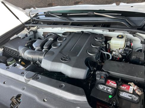 Used 2021 Toyota 4Runner SR5 image 13