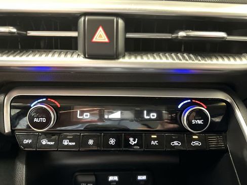 Used 2022 Kia K5 LX FWD image 29